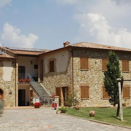 Sleeps 6 With Pool *